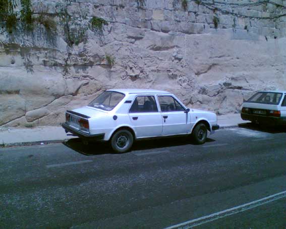 Cesta02_Valleta_skoda