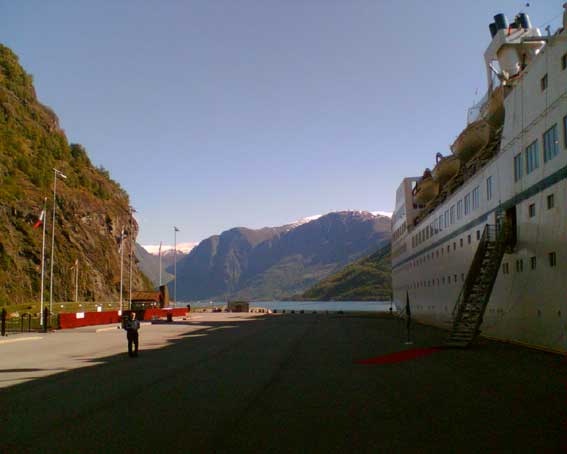 Cesta04_Flam_pristav1