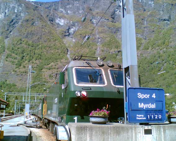 Cesta04_Flam_okoli5