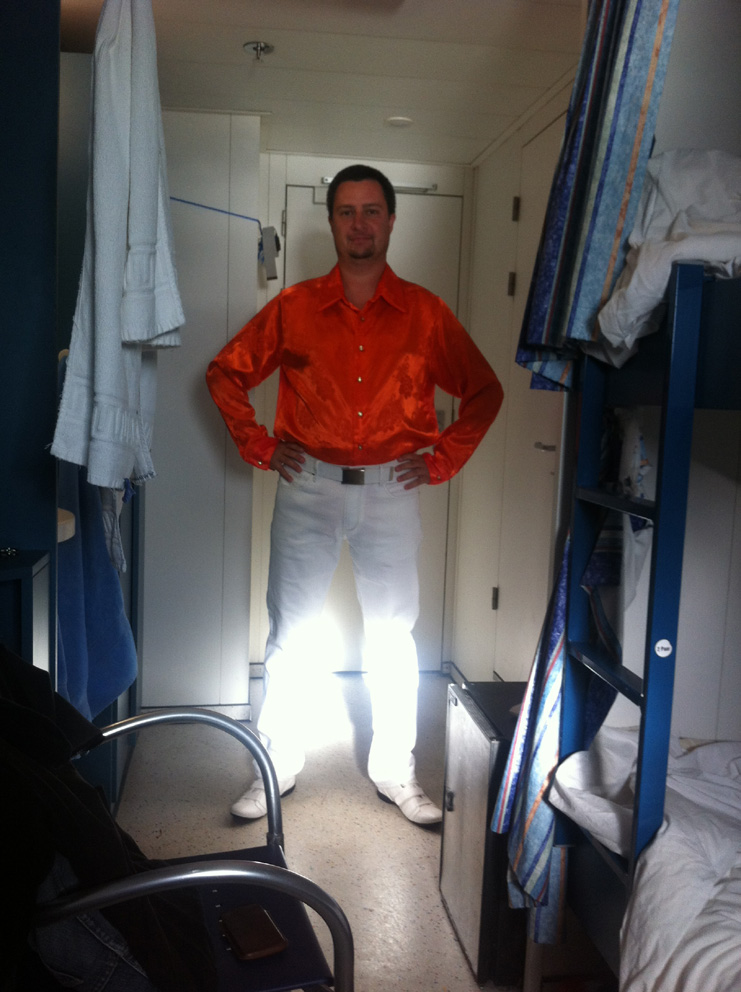 Showcostume
